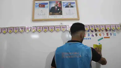 Toplumla Yeniden Buluşma: İzmir'de 50 Yükümlü, 11 Okulu Yeni Döneme Tertemiz Hazırladı