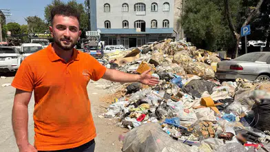 ** Buca’da Seyhan Mahallesi’nin çilesi bitmiyor: Çöplerle birlikte moloz tehlikesi de büyüyor