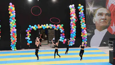 Minik Yetenekler Amfiteatrda Sahne Aldı: Marmaris’te Yaz Kursları Büyük Finalle Kapandı