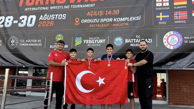 Malatya’daki Dev Turnuvada Yunusemre Rüzgarı: Miniklerden 4 Madalyalık Tarihi Başarı