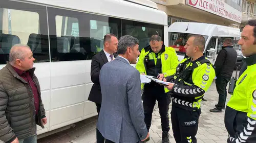 Çivril’de servis seferberliği: Öğrencilerin güvenliği için denetim masası kuruldu