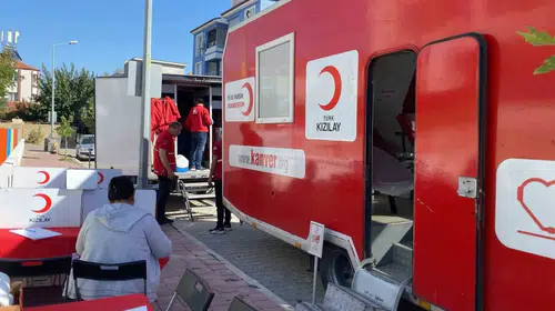 Minik öğrencilerden hayat kurtaran hamle: Veliler sıraya girdi