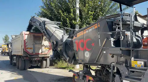 Seydikemer'in turizm rotasinda asfalt seferberligi: 8,5 kilometrelik yol yenileniyor