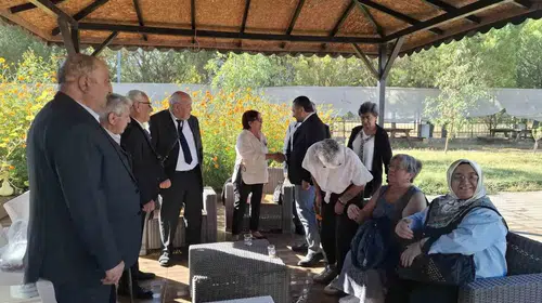 Muğla’da yaşlılar günü coşkusu: Protokol ve huzurevi sakinleri aynı sofrada buluştu