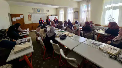 Tarlada ve ahırda sağlık nöbeti: Kadın üreticilere hayati uyarılar