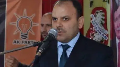 Selendi siyasetinde bayrak değişimi: Şafak Aydoğuş görevini bıraktı