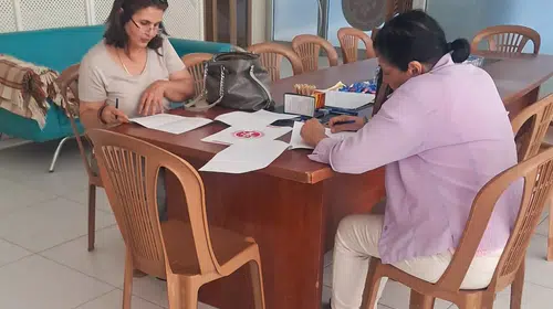 Efeler'de emeklilik yılları artık birer keşif yolculuğuna dönüşüyor