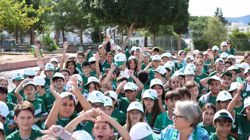 Bodrumspor sevgisi okul sıralarına taşındı: 125 bin kişilik dev aile hedefi