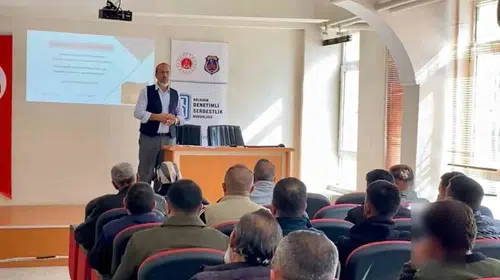Bolvadin’de yeni bir başlangıç: Yükümlüler iç dünyalarını keşfediyor