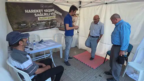 Kütahya’da meydanlarda sağlık taraması: Hareket yaşınızı keşfedin