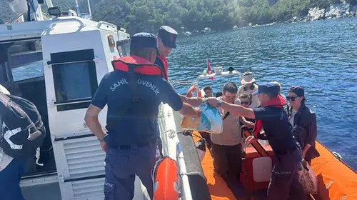 Datça'da kaçak geçiş girişimi engellendi: 19 kişi kıskıvrak yakalandı