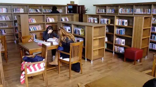 Aydın İl Halk Kütüphanesi’nde kitap rafları düzenleniyor: Üç günlük ara