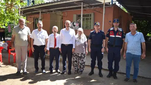 Bayındır’da duygusal gün: Kıbrıs gazileri evlerinde ağırlandı