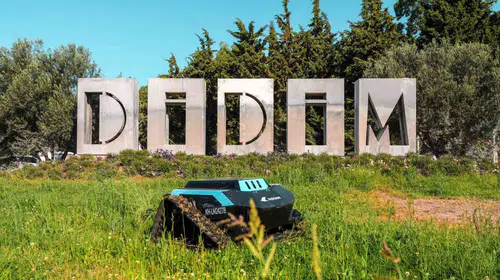 Didim’de parklar teknolojiye emanet: Başkan Gençay robotik dönemi başlattı