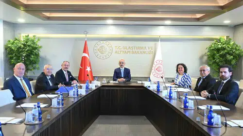 Denizli’nin iki ilçesinde ulaşım hamlesi: Bakan Uraloğlu ile Ankara’da kritik görüşme