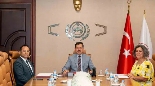 İzmir’de cezaevlerinde sosyal dönüşüm seferberliği: Anneler ve çocuklar için yeni bir kapı aralandı