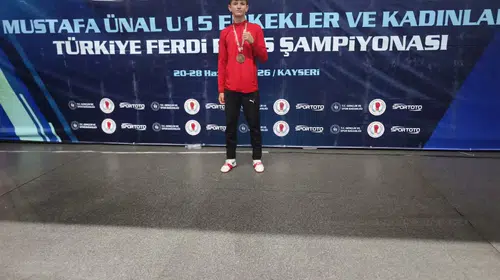 Ringin genç yeteneğinden büyük başarı: Kütahya’ya bronz madalya getirdi