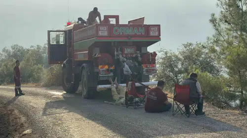 Fethiye'de alevlerin ortasında 20 saatlik destan: Yorgunluktan bitap düştüler ama vazgeçmediler