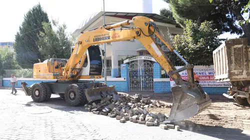 İncirliova'da ulaşım konforu için düğmeye basıldı: İstiklal Mahallesi şantiyeye döndü