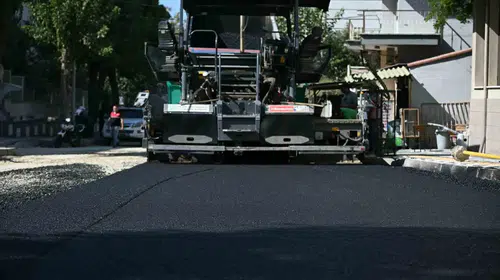 Salihli’de Çiçek Caddesi’ne sıcak asfalt dokunuşu