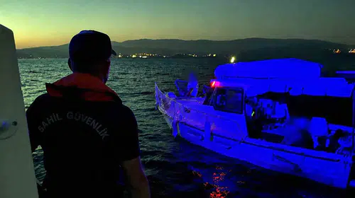 Milas açıklarında korku dolu anlar: Sürüklenen tekne son anda kurtarıldı