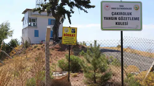 Denizli’nin orman nöbetinde teknoloji devri: 800 bin dönümlük alan tek merkezden izleniyor
