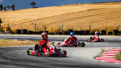 Uşak’ta hız kesmediler: Dynamic Racing Team podyumun tozunu attırdı