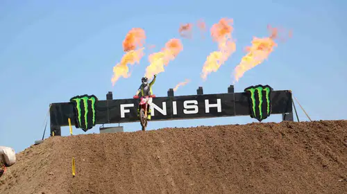 Afyonkarahisar'da motor sporları şöleni: Şampiyonluk kupası Jeffrey Herlings'in ellerinde yükseldi