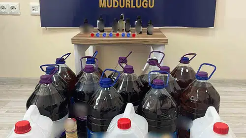 Sandıklı’daki adrese baskın: Evini imalathaneye çevirmiş
