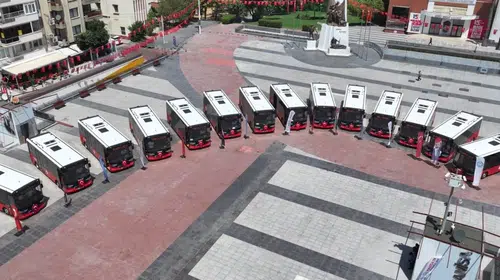 Manisa trafiğine 300 numaralı çözüm: Okullar açılmadan seferler başlıyor