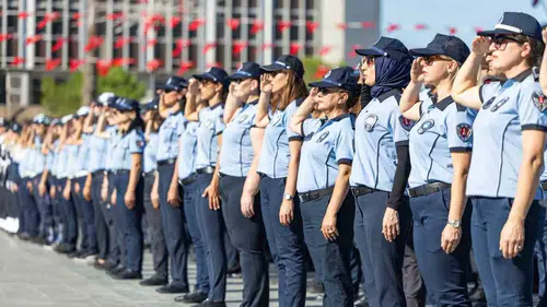 İzmir zabıta teşkilatına taze kan: 90 memur alımı için geri sayım başladı