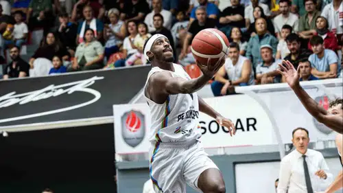 Ene’nin öğrencileri dış sahada fırtına gibi: Petkimspor’dan Bursa’da kritik zafer