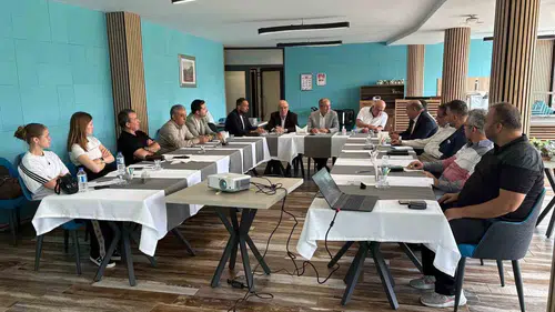 Denizli futbolunda yeni dönem: Sorunlar masaya yatırıldı, yol haritası belirleniyor
