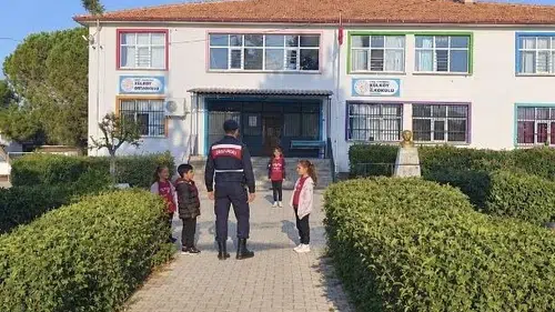 Uşak’ta öğrencilerin huzuru için kapsamlı güvenlik seferberliği