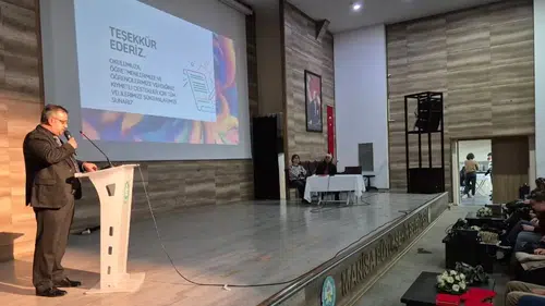 Alaşehir’de velilere ekran uyarısı: Çocuklarımızı dijital dünyada nasıl koruruz?