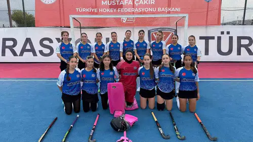 Muğla’nın hokeydeki yükselişi sürüyor: Ege Yıldızları sahadan zaferle ayrıldı