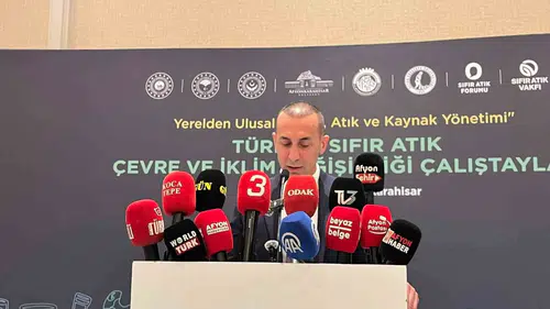 Afyonkarahisar'da ortak akıl buluşması: 352 uzman sıfır atık için masaya oturdu
