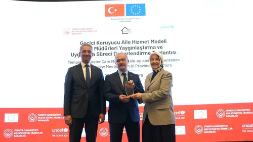 Afyonkarahisar'ın sosyal hizmet başarısı Ankara'dan tescillendi