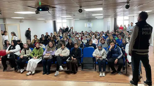Gençleri koruma kalkanı annelerden başlıyor: Afyonkarahisar’da kritik eğitim