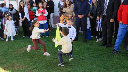 Dijital molaya neşeli mola: Çameli’de çocuklar ve aileler geleneksel oyunlarda buluştu