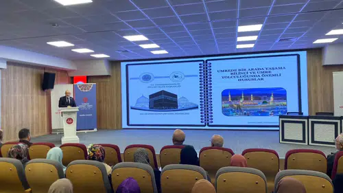 Denizli’den kutsal topraklara uzanan yolculuk: Umre adaylarına kapsamlı eğitim