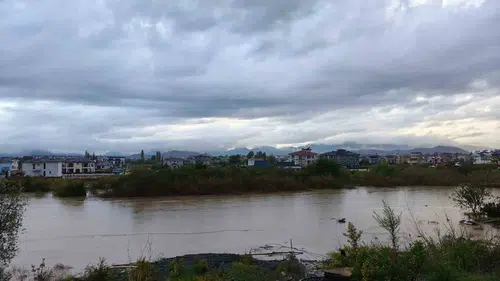Dalaman’da doğa alarm verdi: Tersakan Çayı taştı, ulaşım durma noktasına geldi