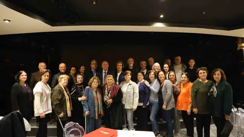 Girit’in kadim mirası Yunusemre’de hayat buluyor: Lezzet ve tarih aynı sahnede