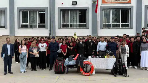 Mavi vatanın geleceği genç denizcilerle şekilleniyor