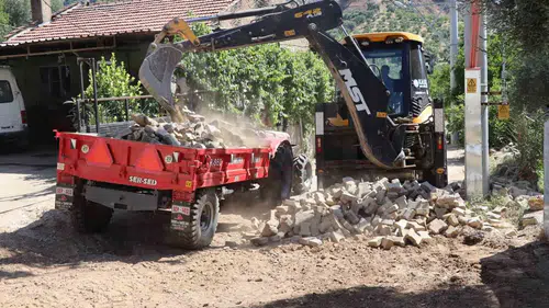 Nazilli’de hizmetin adresi değişti: Kırsal mahallelerde hummalı çalışma dönemi