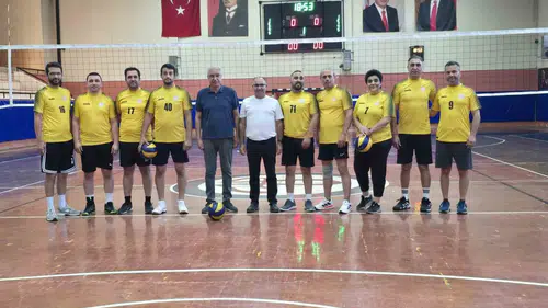 Filede Köşk fırtınası: Rakiplerine set dahi vermediler