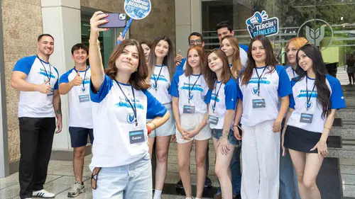 Tercih sürecinde dijital dönüşüm: Yaşar Üniversitesi kampüsünde sanal gerçeklik dönemi