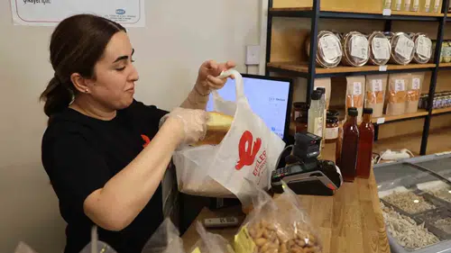 Efeler’de ekmekte fiyat devrimi: Belediye tesislerinde 12,50 TL dönemi