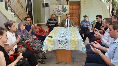 Şehit evinde vefa buluşması: 43 yıl geçse de acıları ilk günkü gibi taze