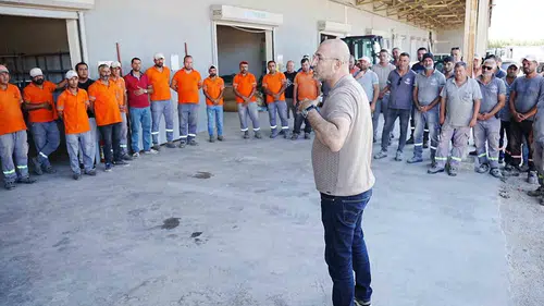 Kavurucu sıcaklara karşı radikal karar: Germencik'te mesai saatleri yeniden belirlendi
